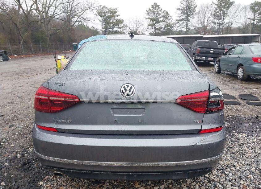 Photo 17 of 2017 Volkswagen Passat 1.8T R-LINE (VIN 1VWDT7A39HC067116)
