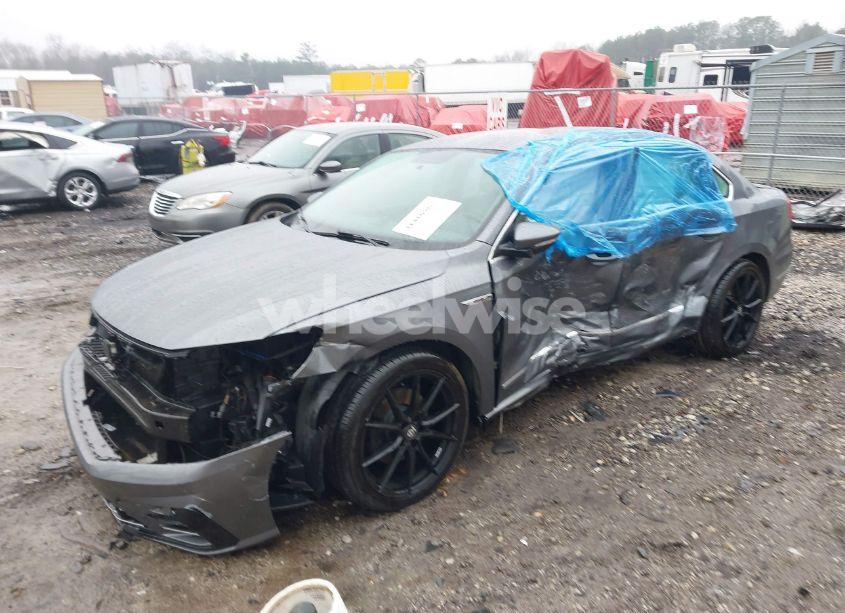 Photo 2 of 2017 Volkswagen Passat 1.8T R-LINE (VIN 1VWDT7A39HC067116)