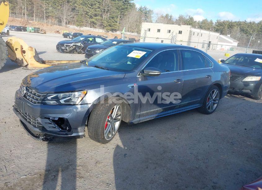 Photo 14 of 2017 Volkswagen Passat 1.8T R-LINE (VIN 1VWDT7A3XHC038398)