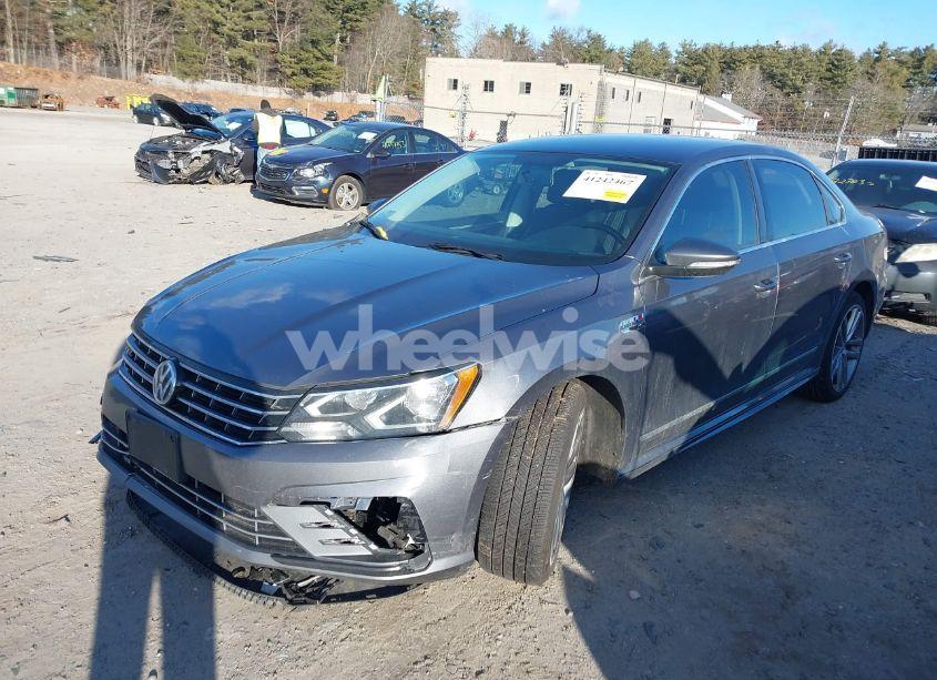 Photo 2 of 2017 Volkswagen Passat 1.8T R-LINE (VIN 1VWDT7A3XHC038398)