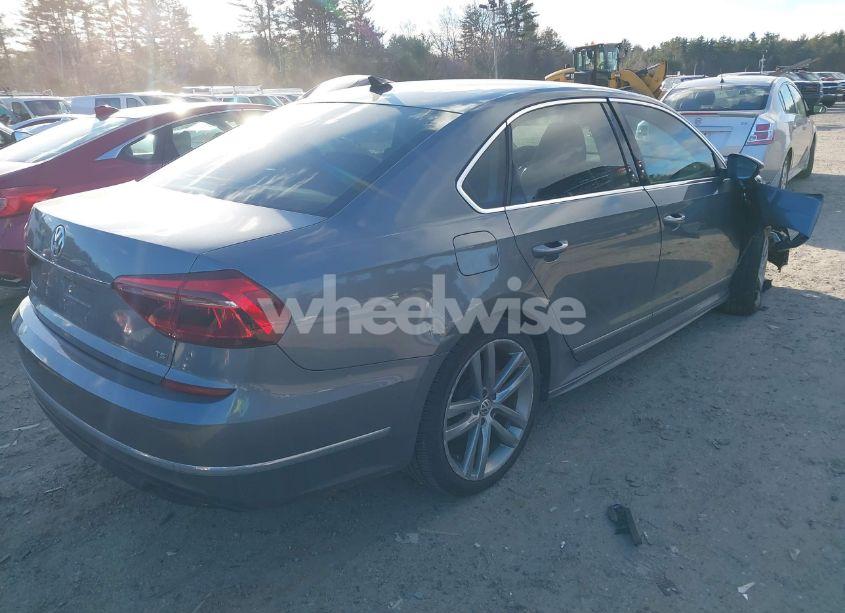 Photo 4 of 2017 Volkswagen Passat 1.8T R-LINE (VIN 1VWDT7A3XHC038398)