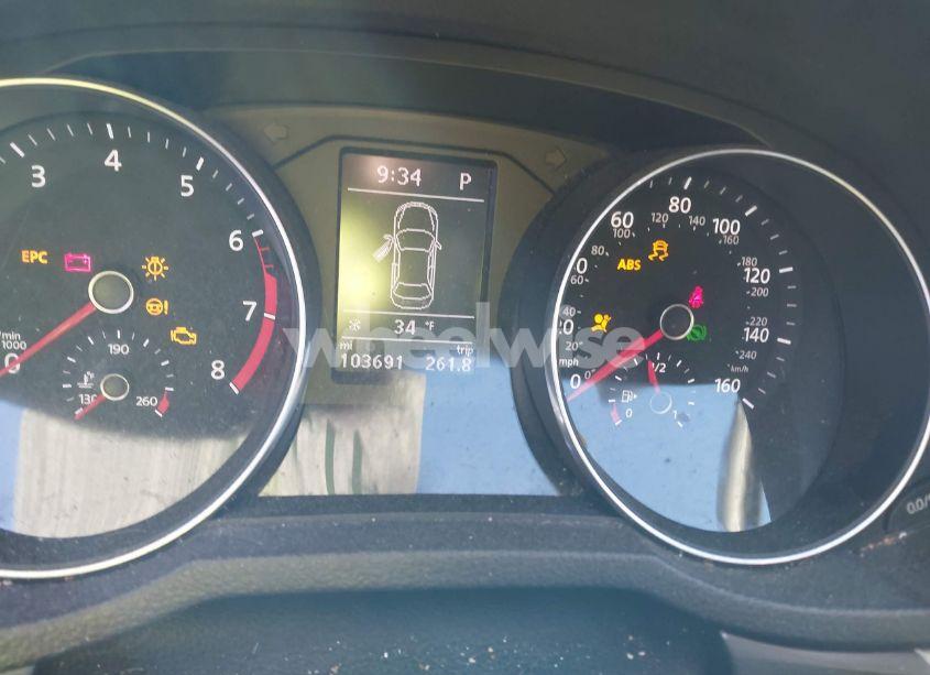 Photo 7 of 2017 Volkswagen Passat 1.8T R-LINE (VIN 1VWDT7A3XHC038398)