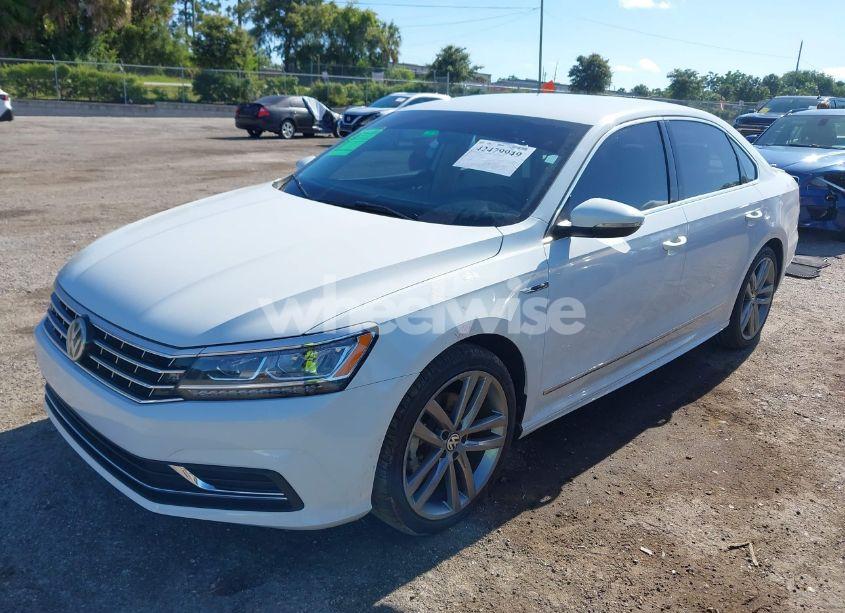 Photo 2 of 2017 Volkswagen Passat 1.8T R-LINE (VIN 1VWDT7A3XHC054164)