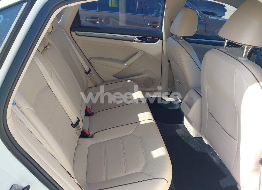 Photo 8 of 2017 Volkswagen Passat 1.8T R-LINE (VIN 1VWDT7A3XHC054164)