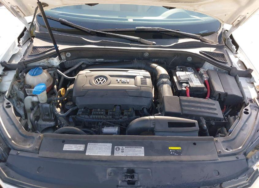 Photo 10 of 2017 Volkswagen Passat 1.8T SE (VIN 1VWGT7A30HC041162)