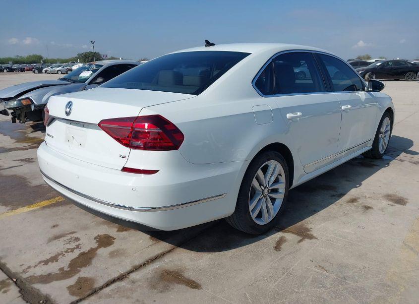 Photo 4 of 2017 Volkswagen Passat 1.8T SE (VIN 1VWGT7A30HC041162)
