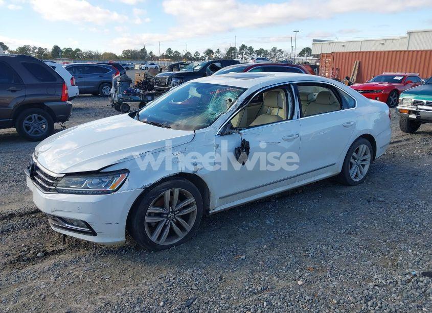Photo 2 of 2017 Volkswagen Passat 1.8T SE (VIN 1VWGT7A32HC015971)