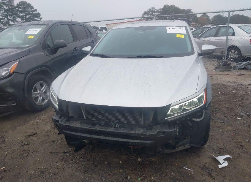 Photo 12 of 2017 Volkswagen Passat 1.8T SE (VIN 1VWGT7A33HC024095)