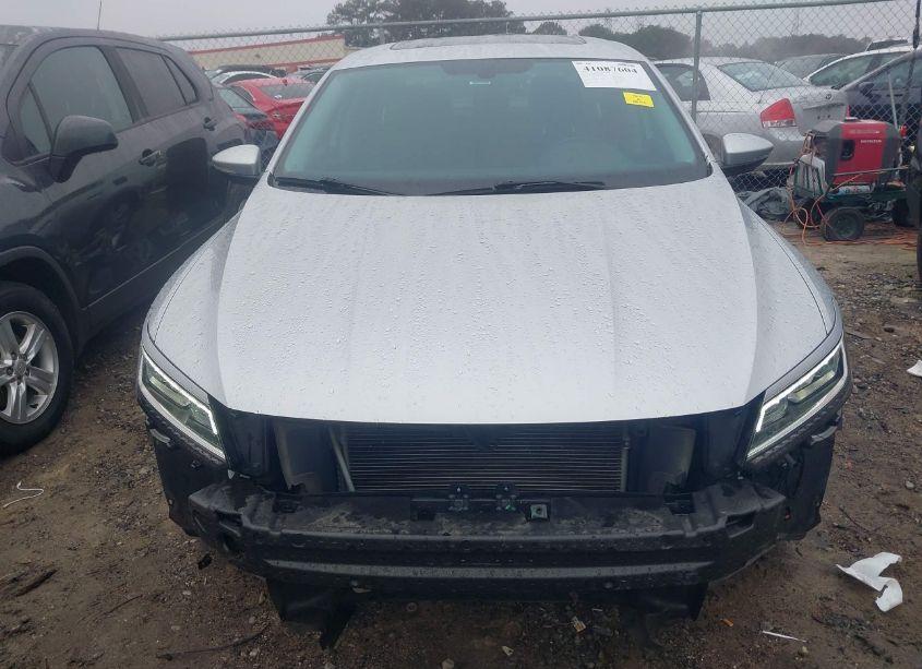 Photo 6 of 2017 Volkswagen Passat 1.8T SE (VIN 1VWGT7A33HC024095)