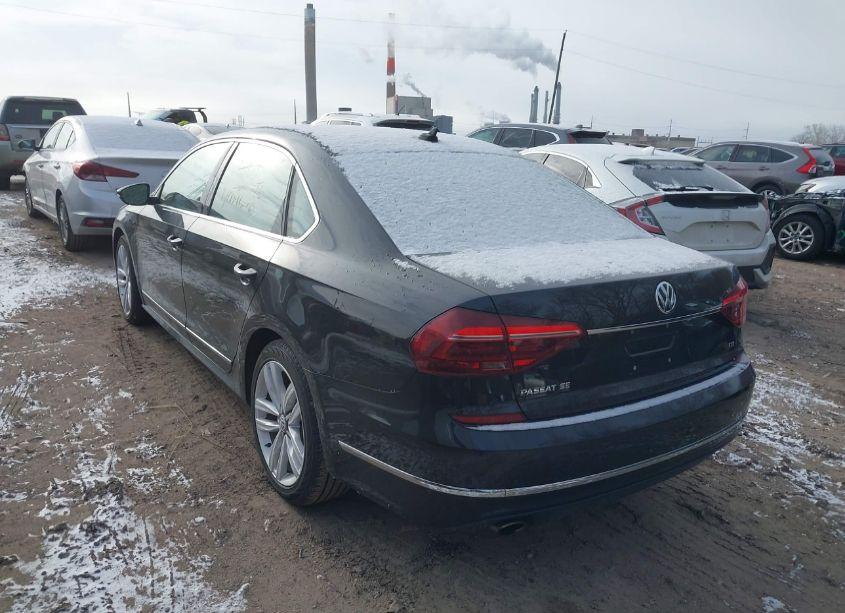 Photo 3 of 2017 Volkswagen Passat 1.8T SE (VIN 1VWGT7A33HC041284)