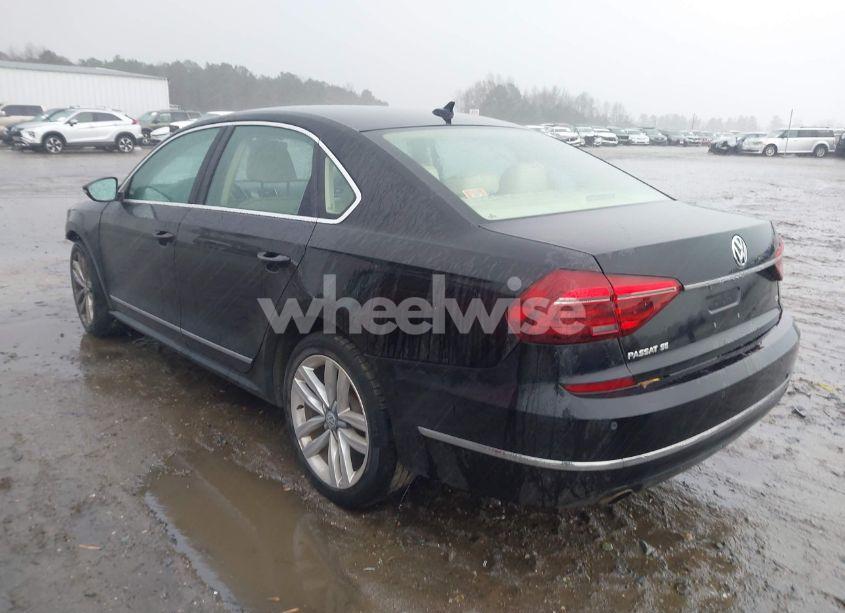 Photo 3 of 2017 Volkswagen Passat 1.8T SE (VIN 1VWGT7A33HC081221)