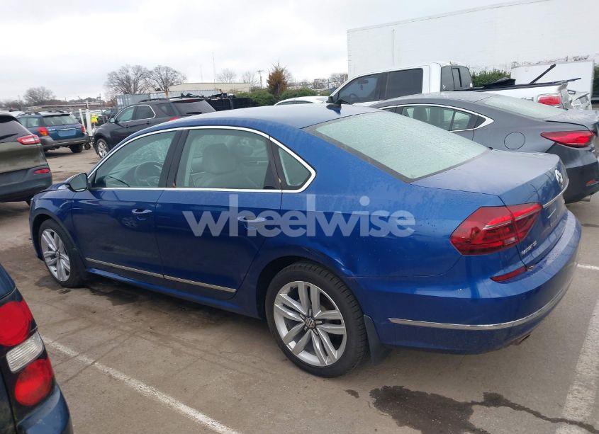 Photo 14 of 2017 Volkswagen Passat 1.8T SE (VIN 1VWGT7A37HC080993)