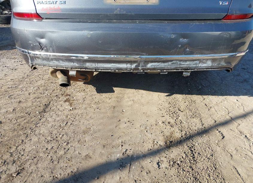 Photo 6 of 2017 Volkswagen Passat 1.8T SE (VIN 1VWGT7A38HC018552)