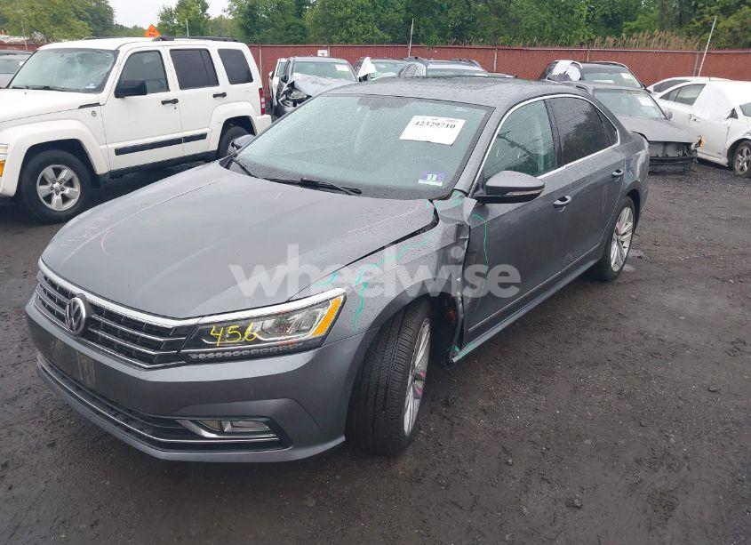 Photo 6 of 2017 Volkswagen Passat 1.8T SE (VIN 1VWGT7A38HC039272)