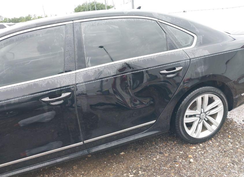 Photo 18 of 2017 Volkswagen Passat 1.8T SE (VIN 1VWGT7A39HC073320)