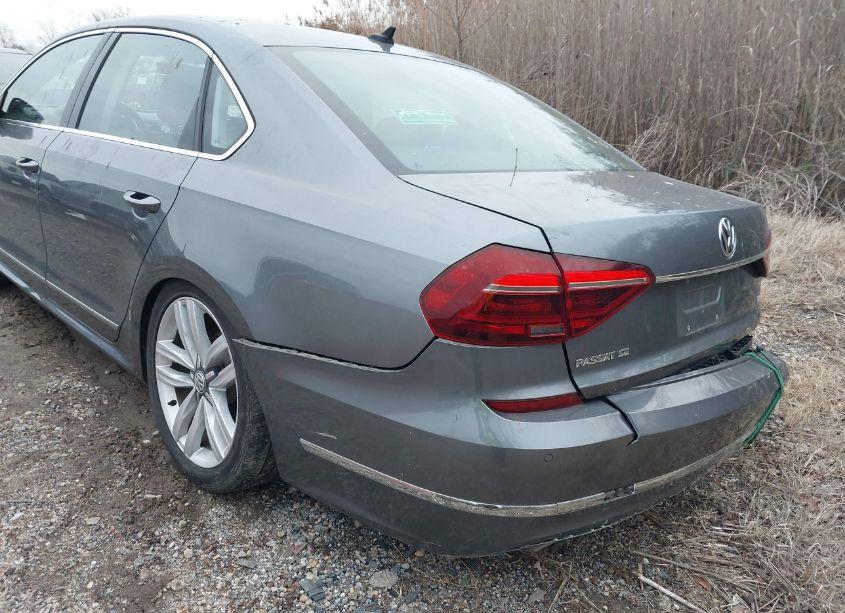 Photo 19 of 2017 Volkswagen Passat 1.8T SE (VIN 1VWGT7A3XHC053531)