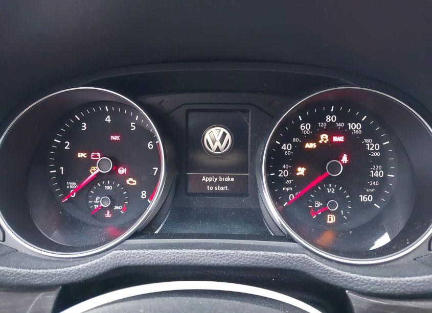 Photo 7 of 2017 Volkswagen Passat 1.8T SE (VIN 1VWGT7A3XHC053531)