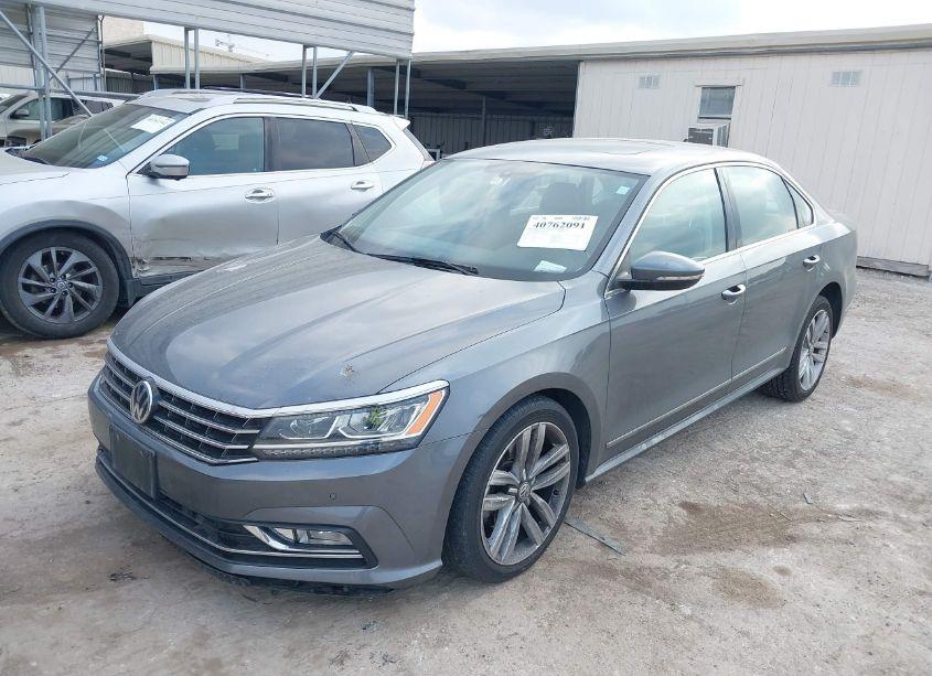 Photo 2 of 2017 Volkswagen Passat 1.8T SE (VIN 1VWGT7A3XHC058020)