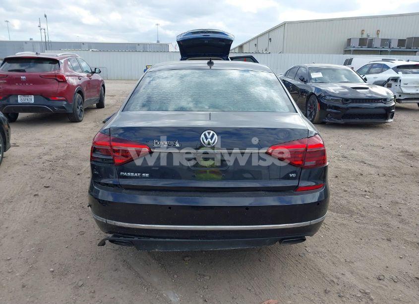 Photo 17 of 2017 Volkswagen Passat V6 SE (VIN 1VWHM7A31HC064869)