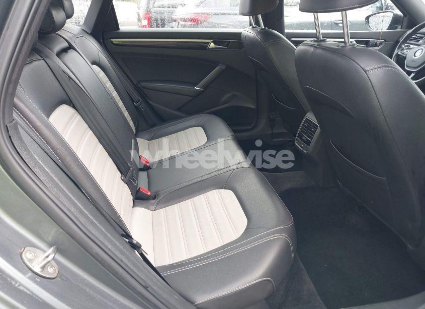 Photo 8 of 2018 Volkswagen Passat 3.6L V6 GT (VIN 1VWJM7A37JC040728)