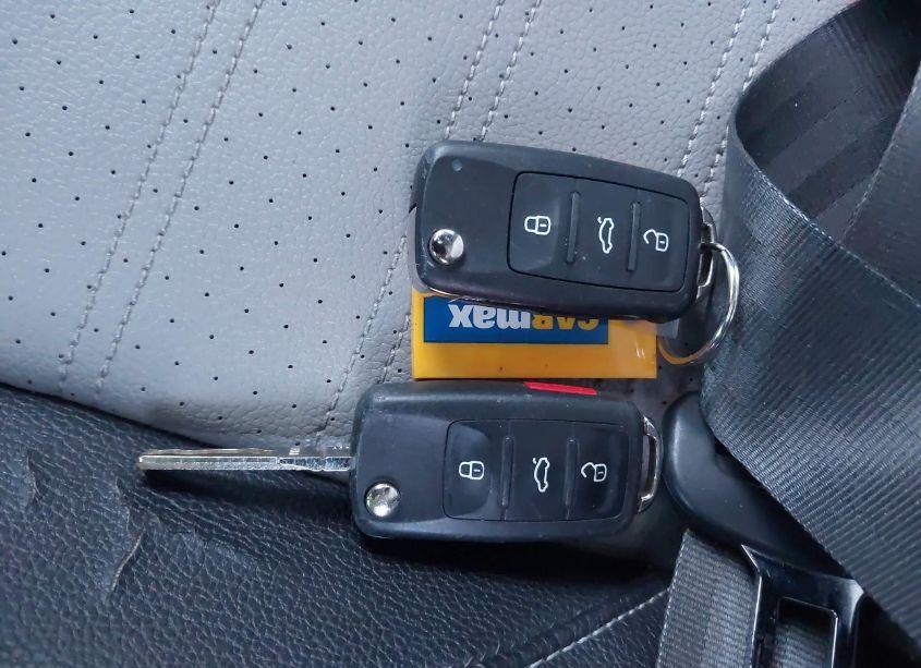 Photo 11 of 2018 Volkswagen Passat 3.6L V6 GT (VIN 1VWJM7A38JC035019)