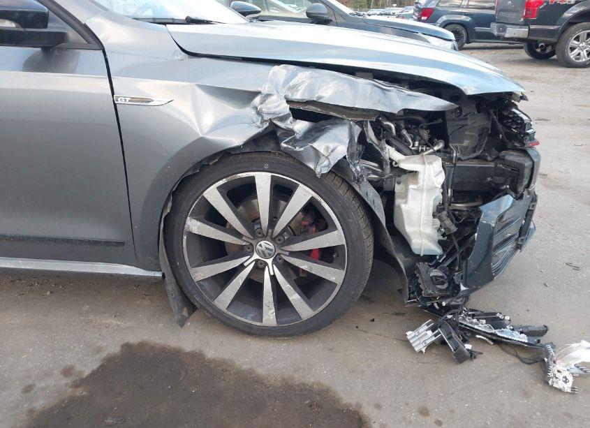 Photo 18 of 2018 Volkswagen Passat 3.6L V6 GT (VIN 1VWJM7A38JC035019)