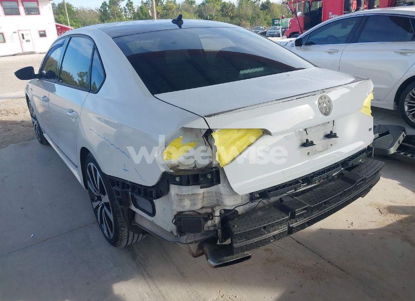 Photo 3 of 2018 Volkswagen Passat 3.6L V6 GT (VIN 1VWJM7A39JC030184)