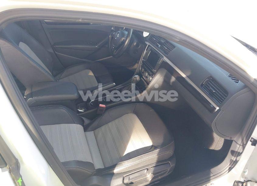 Photo 5 of 2018 Volkswagen Passat 3.6L V6 GT (VIN 1VWJM7A39JC030184)