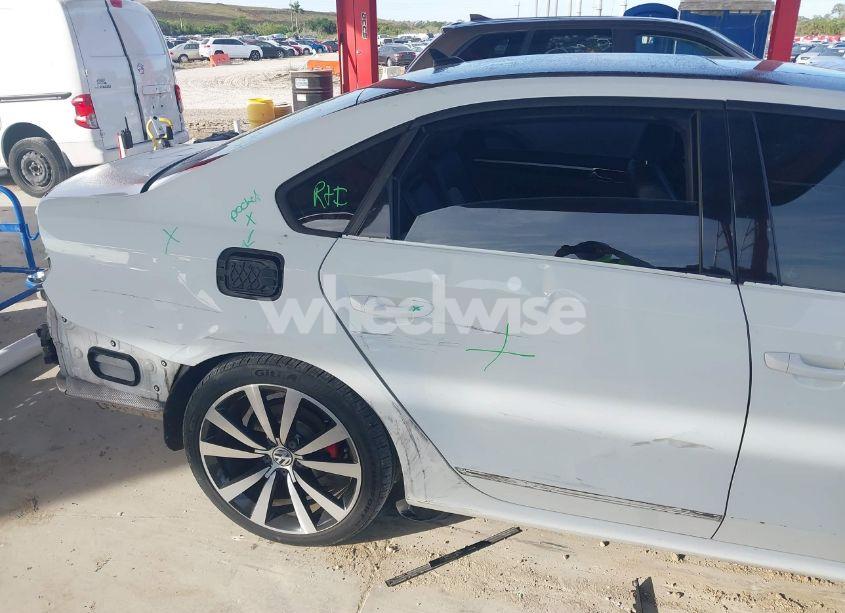 Photo 6 of 2018 Volkswagen Passat 3.6L V6 GT (VIN 1VWJM7A39JC030184)