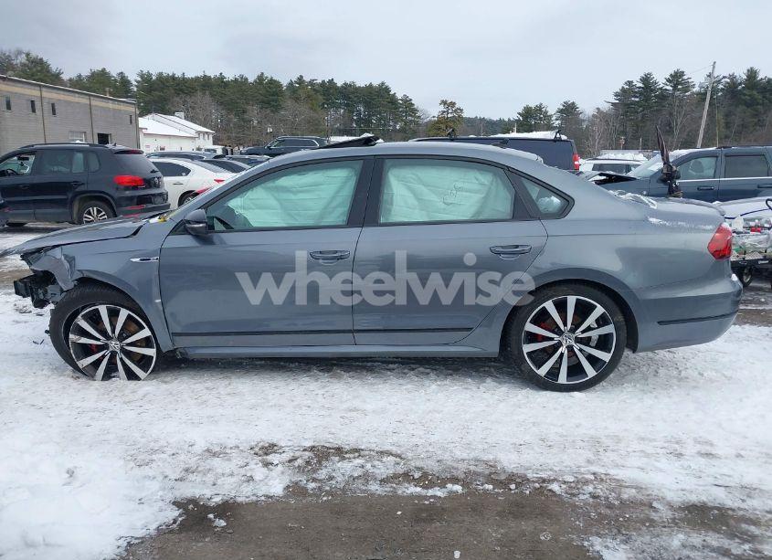 Photo 13 of 2018 Volkswagen Passat 3.6L V6 GT (VIN 1VWJM7A3XJC023275)