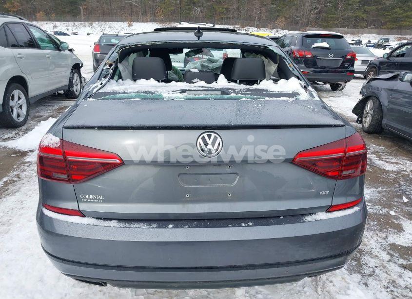 Photo 15 of 2018 Volkswagen Passat 3.6L V6 GT (VIN 1VWJM7A3XJC023275)