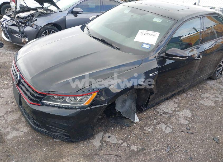 Photo 6 of 2018 Volkswagen Passat 3.6L V6 GT (VIN 1VWJM7A3XJC038004)
