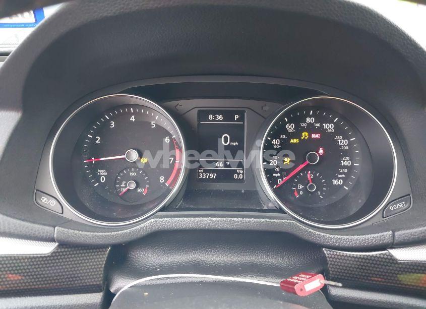 Photo 7 of 2018 Volkswagen Passat 3.6L V6 GT (VIN 1VWJM7A3XJC038004)