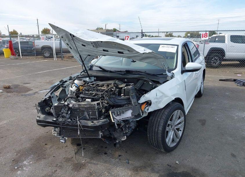 Photo 6 of 2019 Volkswagen Passat 2.0T WOLFSBURG EDITION (VIN 1VWLA7A33KC007115)