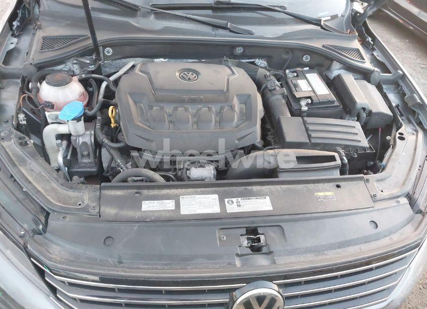 Photo 10 of 2019 Volkswagen Passat 2.0T WOLFSBURG EDITION (VIN 1VWLA7A33KC007941)