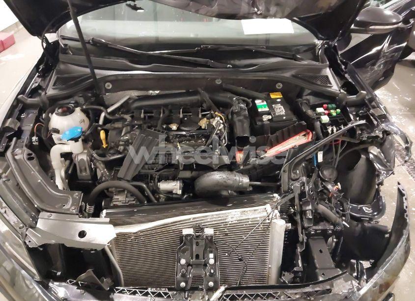 Photo 10 of 2019 Volkswagen Passat 2.0T WOLFSBURG EDITION (VIN 1VWLA7A36KC004077)