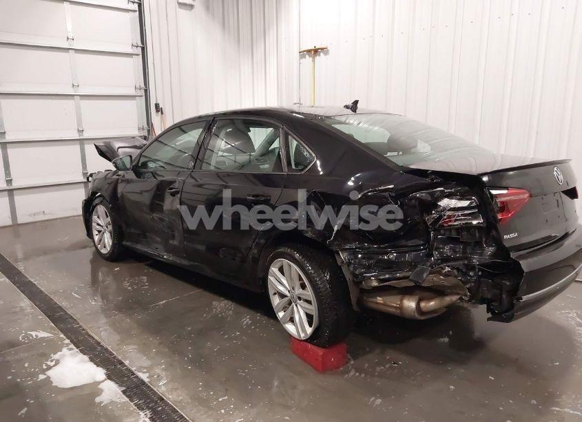 Photo 6 of 2019 Volkswagen Passat 2.0T WOLFSBURG EDITION (VIN 1VWLA7A36KC004077)