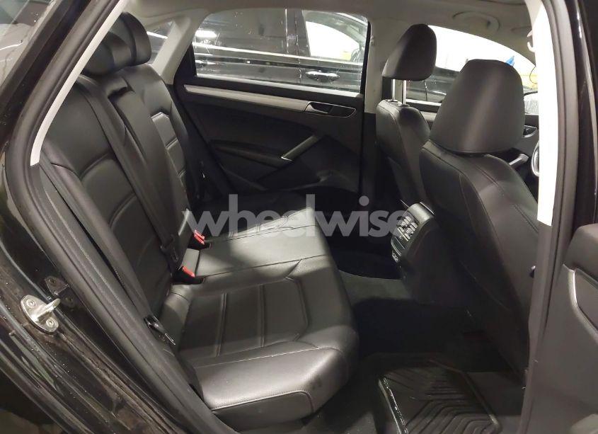 Photo 8 of 2019 Volkswagen Passat 2.0T WOLFSBURG EDITION (VIN 1VWLA7A36KC004077)