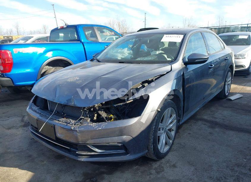 Photo 2 of 2019 Volkswagen Passat 2.0T WOLFSBURG EDITION (VIN 1VWLA7A36KC010705)