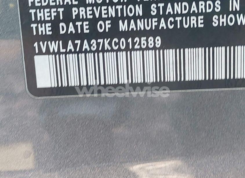 Photo 9 of 2019 Volkswagen Passat 2.0T WOLFSBURG EDITION (VIN 1VWLA7A37KC012589)