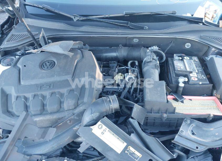 Photo 10 of 2019 Volkswagen Passat 2.0T WOLFSBURG EDITION (VIN 1VWLA7A39KC003411)