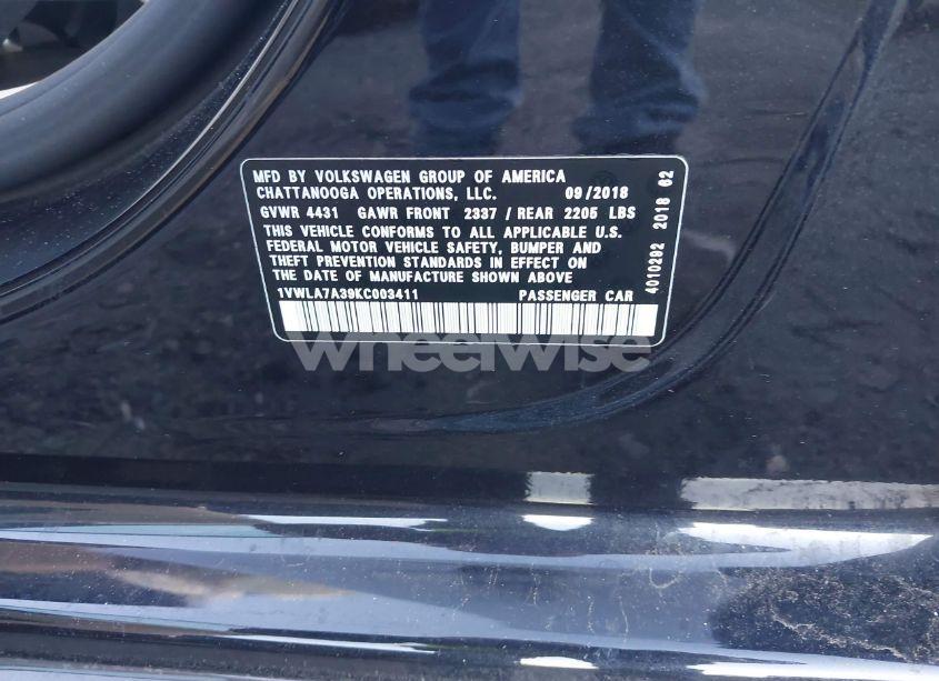 Photo 9 of 2019 Volkswagen Passat 2.0T WOLFSBURG EDITION (VIN 1VWLA7A39KC003411)