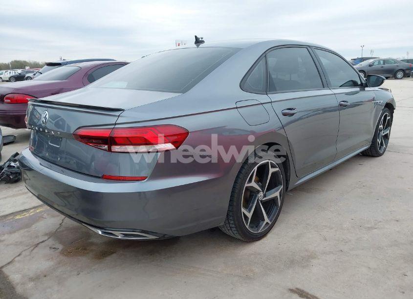 Photo 4 of 2021 Volkswagen Passat 2.0T R-LINE (VIN 1VWMA7A30MC010884)