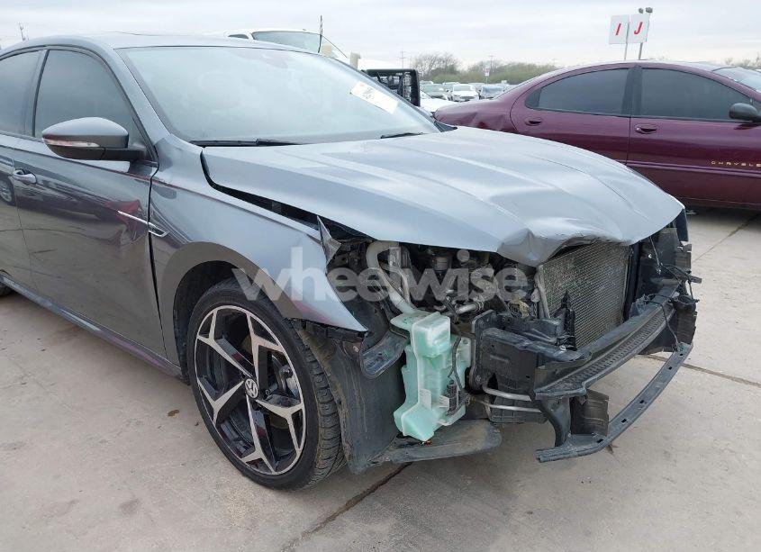 Photo 6 of 2021 Volkswagen Passat 2.0T R-LINE (VIN 1VWMA7A30MC010884)