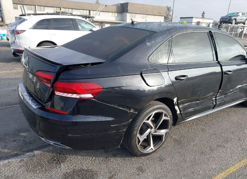 Photo 17 of 2021 Volkswagen Passat 2.0T R-LINE (VIN 1VWMA7A32MC015455)