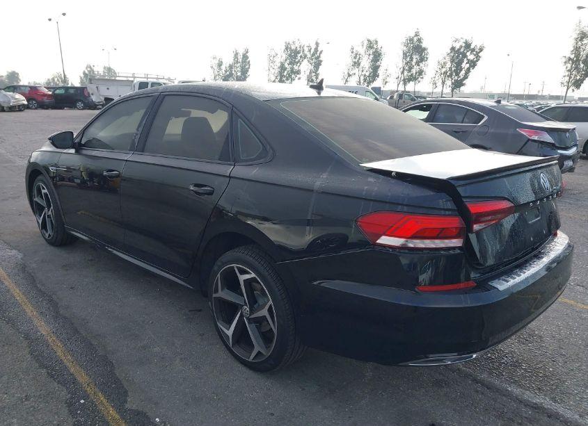 Photo 3 of 2021 Volkswagen Passat 2.0T R-LINE (VIN 1VWMA7A32MC015455)