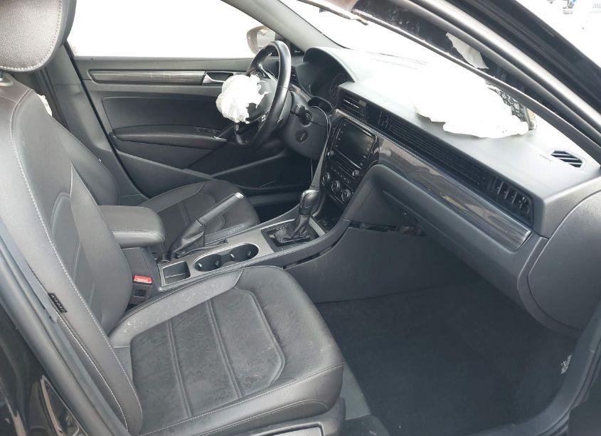 Photo 5 of 2021 Volkswagen Passat 2.0T R-LINE (VIN 1VWMA7A32MC015455)