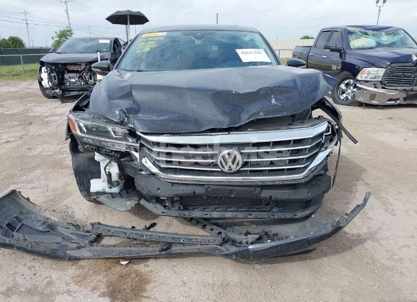 Photo 6 of 2020 Volkswagen Passat 2.0T R-LINE (VIN 1VWMA7A34LC025189)