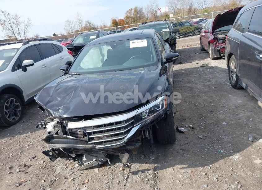 Photo 13 of 2021 Volkswagen Passat 2.0T R-LINE (VIN 1VWMA7A34MC011925)