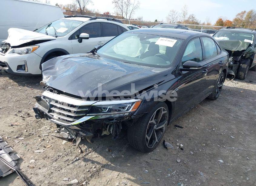 Photo 2 of 2021 Volkswagen Passat 2.0T R-LINE (VIN 1VWMA7A34MC011925)